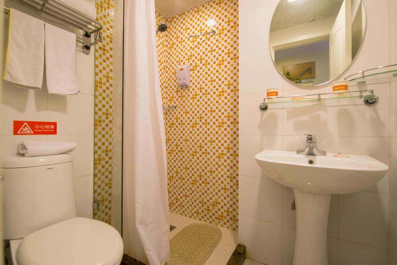 Home Inn Chongqing Nanping Pedestrian Street Branch Esterno foto