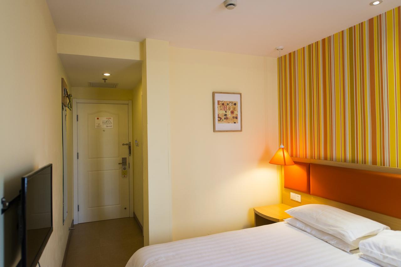 Home Inn Chongqing Nanping Pedestrian Street Branch Esterno foto
