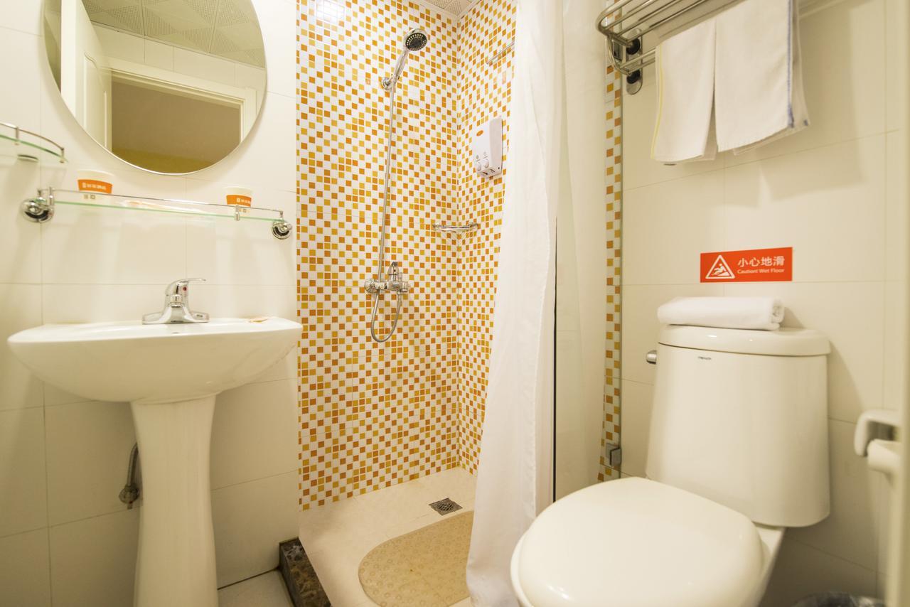 Home Inn Chongqing Nanping Pedestrian Street Branch Esterno foto